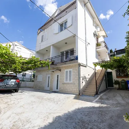 Sikirica Lägenhet Trogir