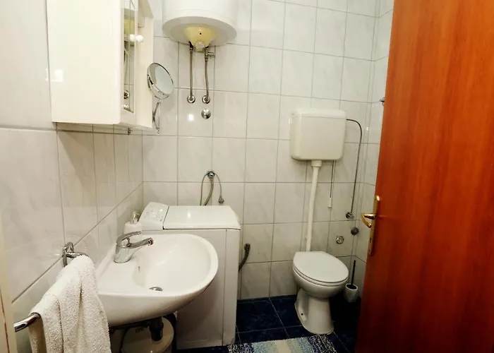 Sikirica 아파트 *