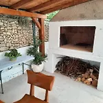 Sikirica Appartamento Traù