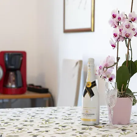 Apartman Sikirica *